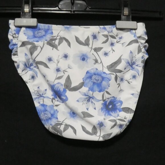 URBAN KIDS | size 6 | White and Blue Floral Bikini Set - Picture 5 of 16